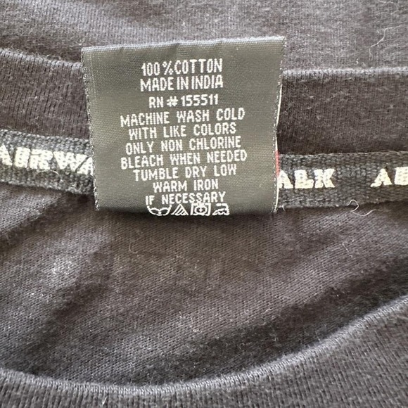 Airwalk Shirt Mens Small Skate Tee Black Red Embroidered Short Sleeve Skateboard - Picture 4 of 8